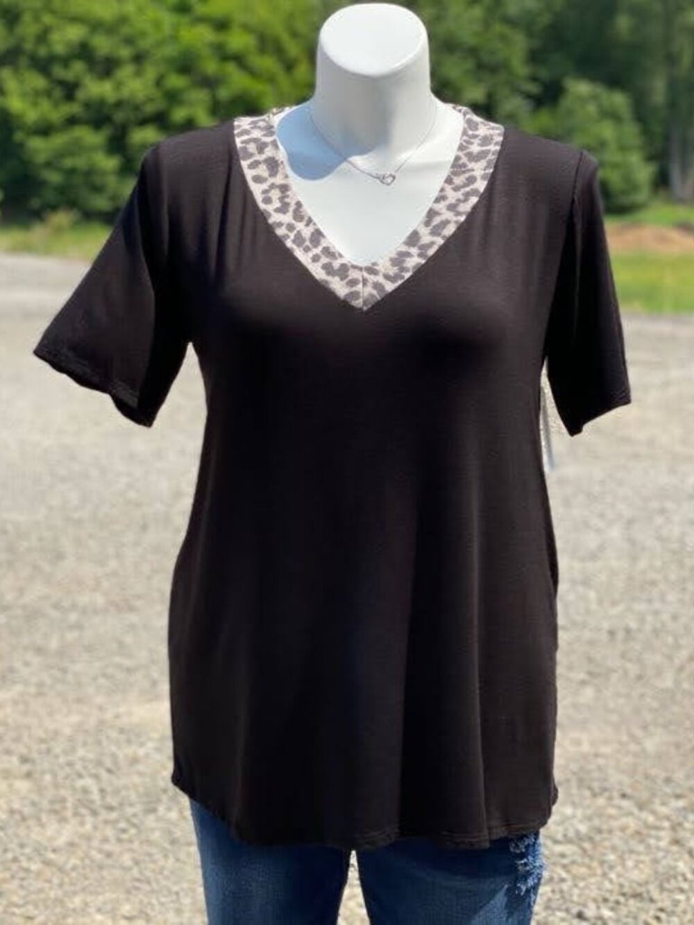 Plus Soft V-neck with Leopard contrast neck Size 3X